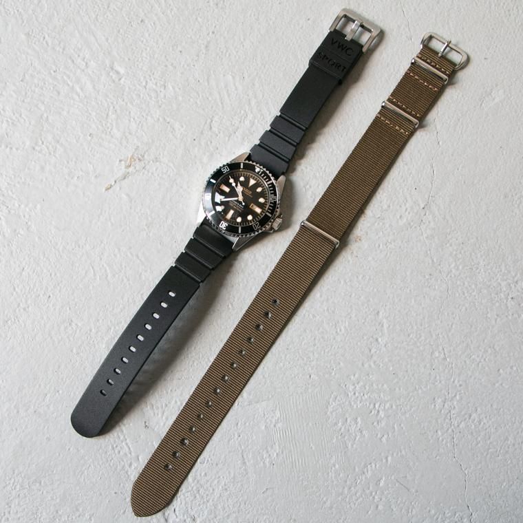 VAGUE WATCH