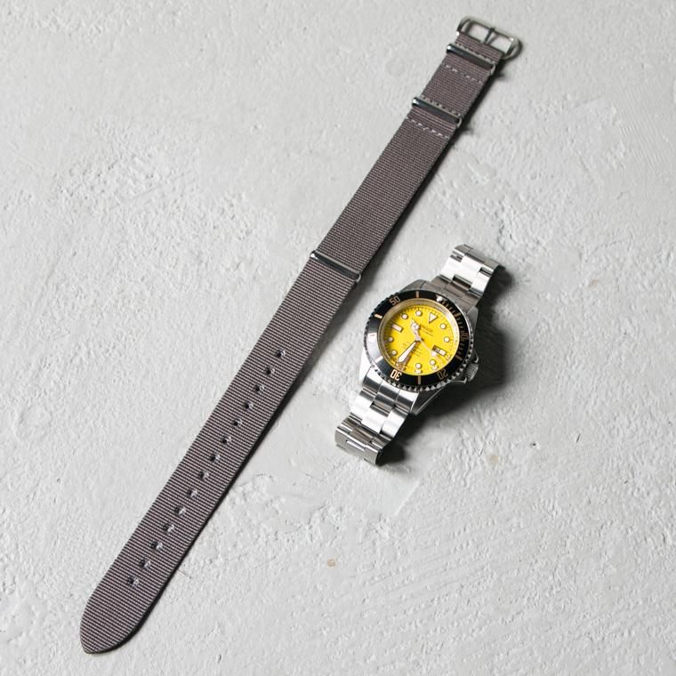 VAGUE WATCH