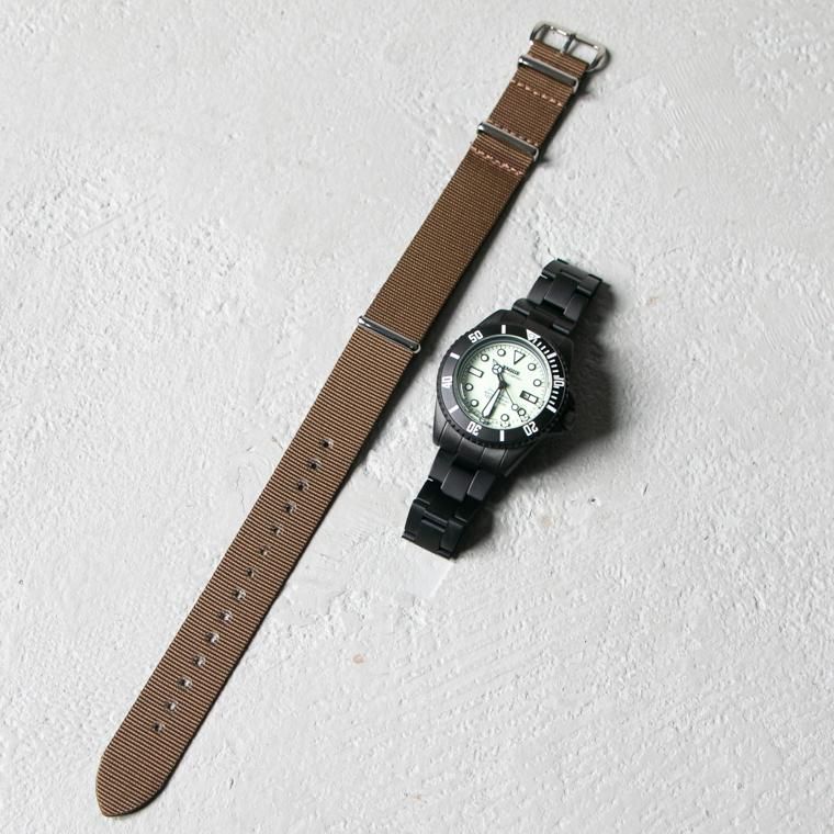VAGUE WATCH