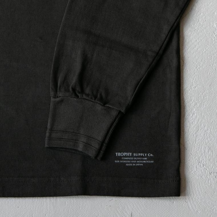 TROPHY CLOTHING Tシャツ