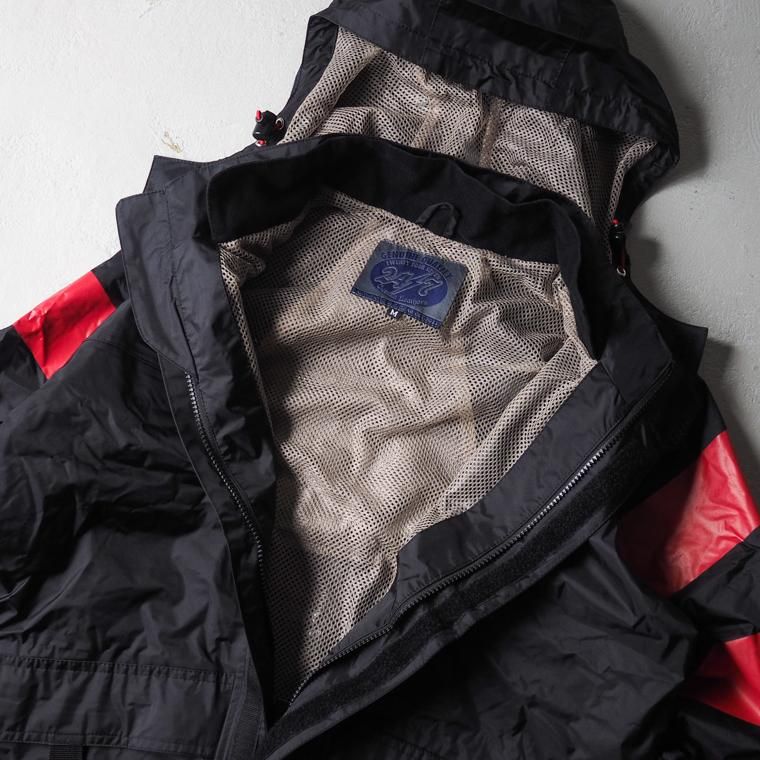 RAIN SUIT