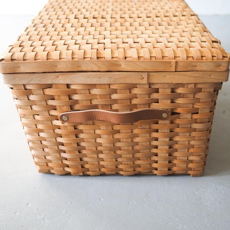 WOVEN WOOD BASKET
