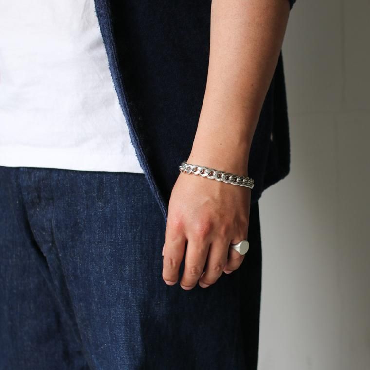 CALIFRONIA T bar Bracelet