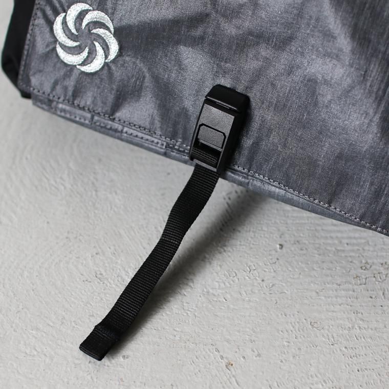 シックスムーンデザイン Six Moon Designs ePouch ライトスキン