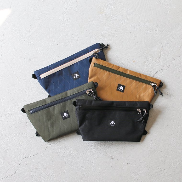 ヌルク NRUC ゴダール GODARD POUCH M