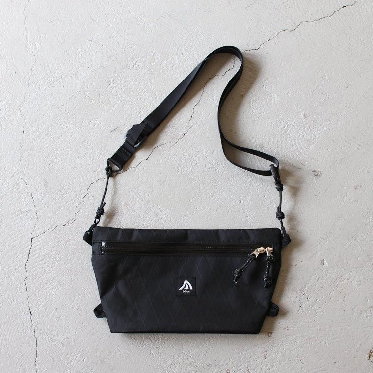 ヌルク NRUC ゴダール GODARD POUCH M