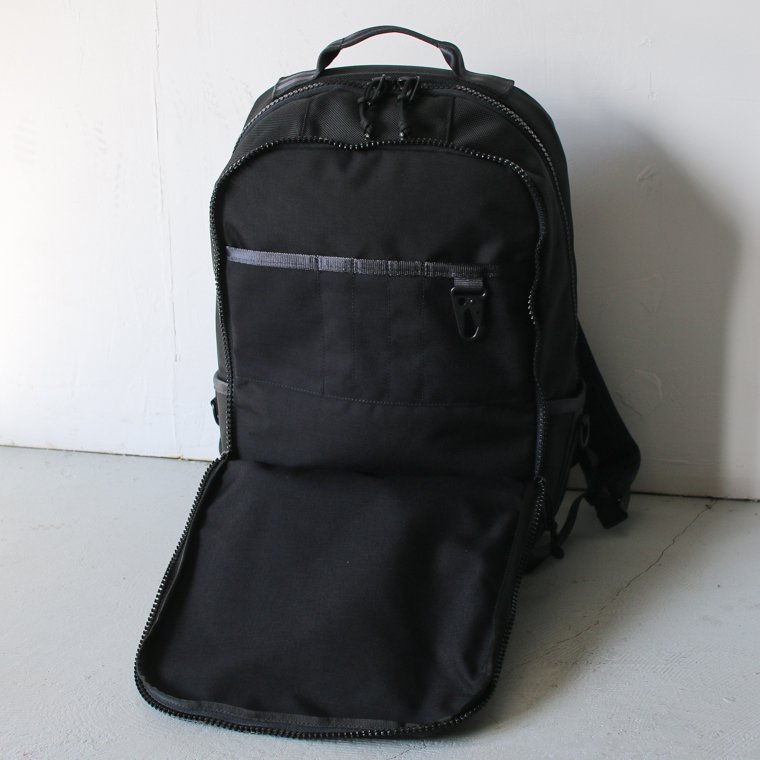 デフィーバッグス DEFY バックタウンパック Bucktown Pack ブラック バリスティックナイロン Black Ballistic nylon