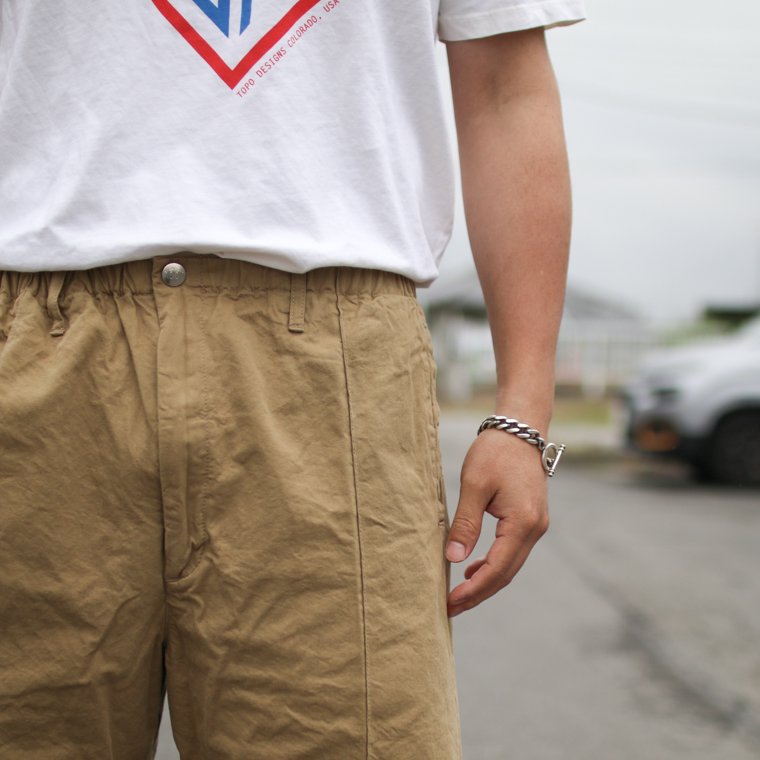 ネセサリー オア アンネセサリー NECESSARY or UNNECESSARY NOUN ピンタックショーツ PIN TUCK SHORTS カーキ