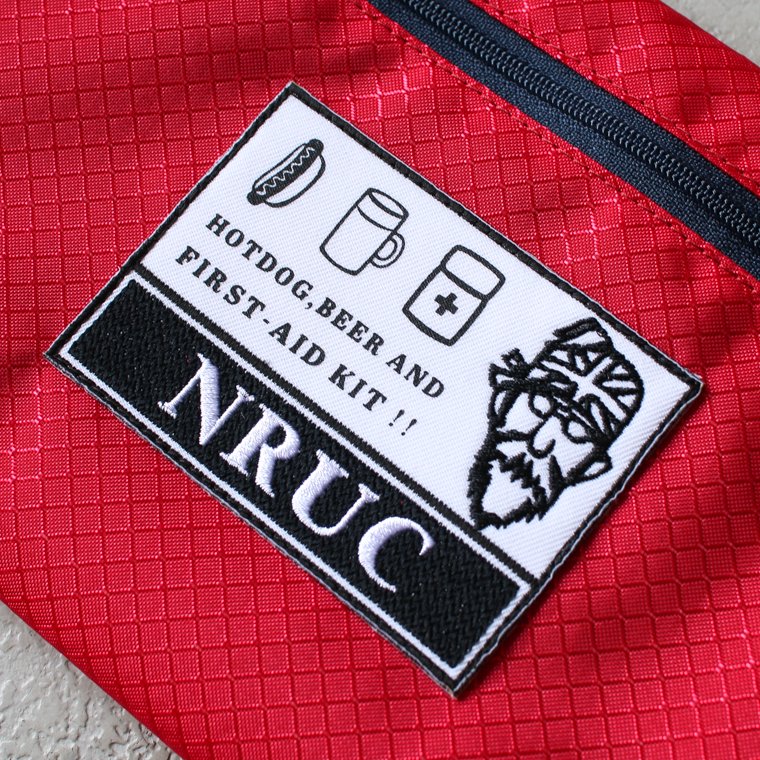 ヌルク NRUC FA ジョンズポーチ FA JOHN'S POUCH M レッド