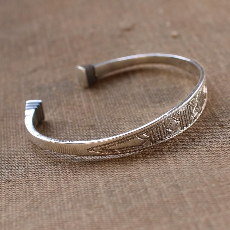 トゥアレグ族バングル トゥアレグ シルバーバングル TOUAREG SILVER BANGLE WIDE No7