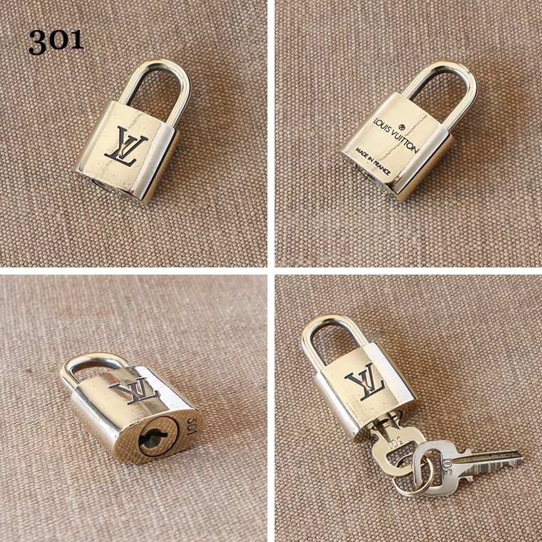 VINTAGE LOUIS VUITTON PADLOCK 南京錠