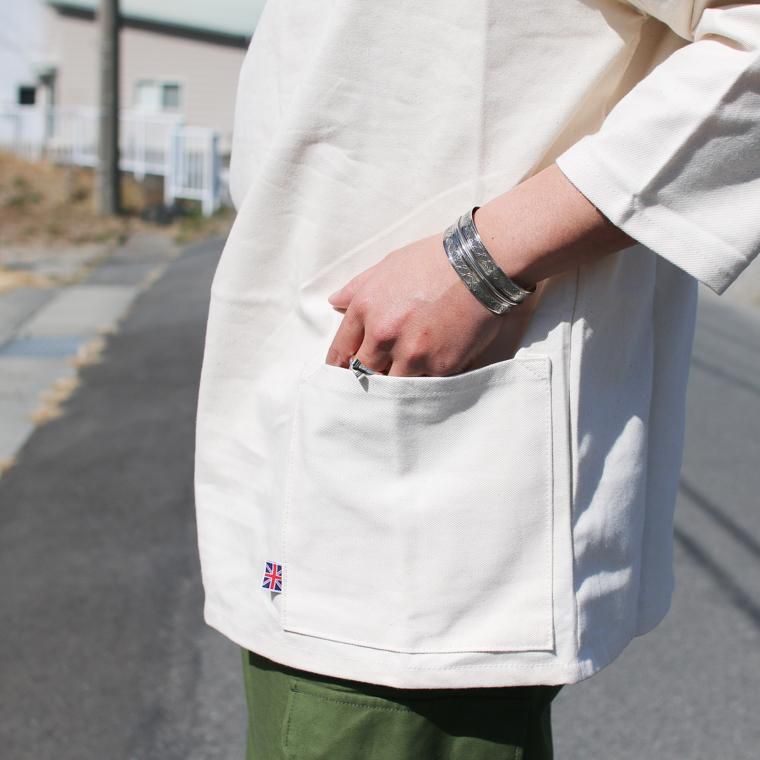 ＊未使用＊NEWLYN SMOCKS Lace-up アノラック M 生成り 未使用＊NEWLYN SMOCKS Lace-up アノラック M 生成り