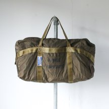<img class='new_mark_img1' src='https://img.shop-pro.jp/img/new/icons14.gif' style='border:none;display:inline;margin:0px;padding:0px;width:auto;' />FRENCH AIR FORCE PARATROOPER BAG フランス軍 パラトルーパーバッグ ユーズド N