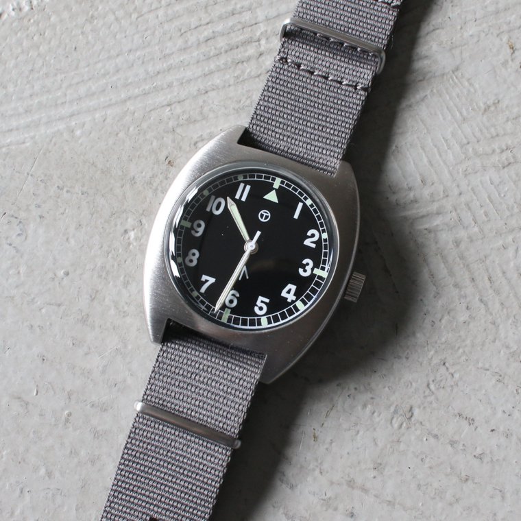 MONTRE ROROI M.R.M.W モントルロロイ 腕時計 Royal army W-10 ロイヤルアーミー Standard