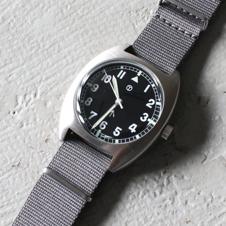 MONTRE ROROI M.R.M.W モントルロロイ 腕時計 Royal army W-10 ロイヤルアーミー Standard