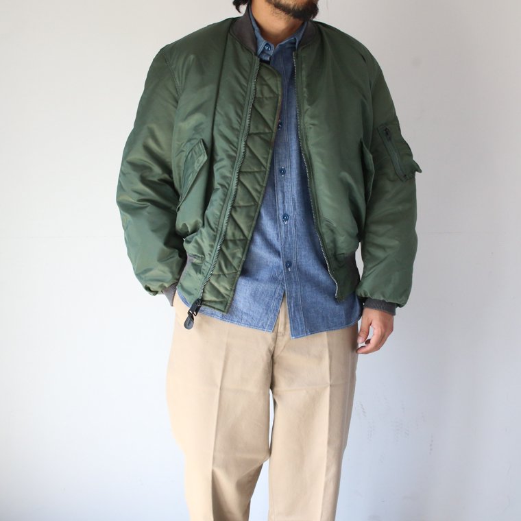 LAID BACK WATER PROOF MA-1 STYLE JACKET無し