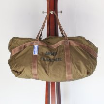 <img class='new_mark_img1' src='https://img.shop-pro.jp/img/new/icons14.gif' style='border:none;display:inline;margin:0px;padding:0px;width:auto;' />FRENCH AIR FORCE PARATROOPER BAG フランス軍 パラトルーパーバッグ ユーズド X