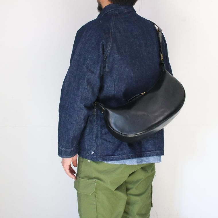 インセプション INCEPTION クロムエクセルレザーバナナバッグ