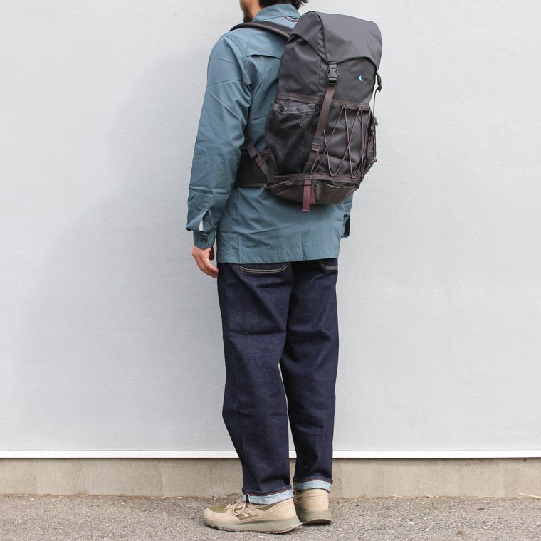 クレッタルムーセン Klättermusen デリングバックパック Delling Backpack 25L RAVEN