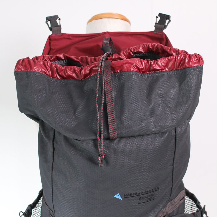 クレッタルムーセン Klättermusen デリングバックパック Delling Backpack 25L RAVEN