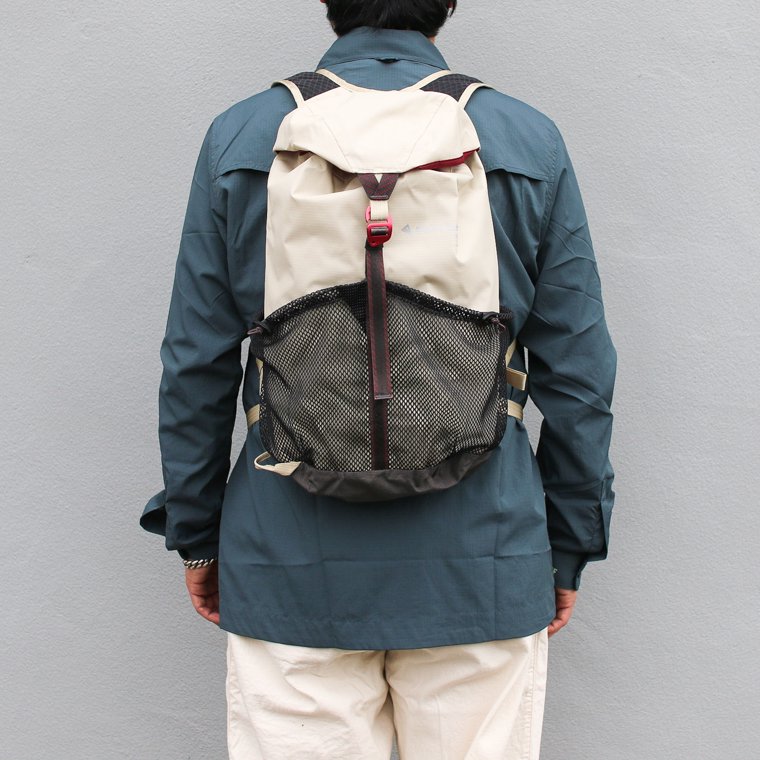 クレッタルムーセン Klättermusen フィヨルムバックパック Fjörm Backpack 18L Clay