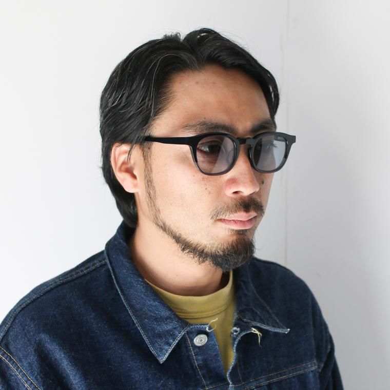 OWN サングラス #06 ブラック×グレー/グレイッシュブルー 06 BLUE × GREY / CLEAR to GREY – OWN ONLINE BOUTIQUE