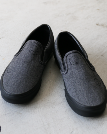 <img class='new_mark_img1' src='https://img.shop-pro.jp/img/new/icons14.gif' style='border:none;display:inline;margin:0px;padding:0px;width:auto;' />VANS Х  ˡ 饷ååݥ Classic Slip-On VN000BVZ239 륰졼