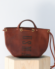 <img class='new_mark_img1' src='https://img.shop-pro.jp/img/new/icons14.gif' style='border:none;display:inline;margin:0px;padding:0px;width:auto;' /> VASCO 쥶᡼ѡХå LEATHER MAIL PURSE BAG SUEDE VS-212LR ɥ