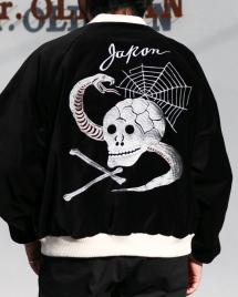 <img class='new_mark_img1' src='https://img.shop-pro.jp/img/new/icons14.gif' style='border:none;display:inline;margin:0px;padding:0px;width:auto;' />THRIFTY LOOK եƥå SNAKE & SKULL SOUVENIR BLOUSON ֥å