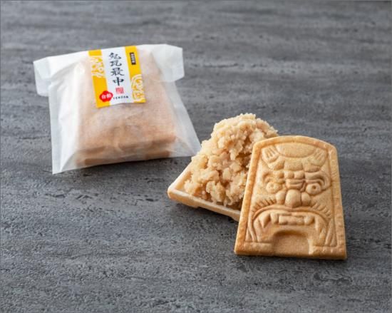 鬼瓦最中 10個入（粒5・白5） - 太宰府参道天山 鬼瓦最中