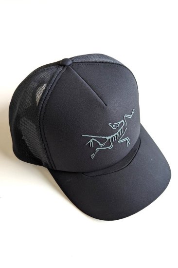 アークテリクス　バード トラッカー カーブド キャップ　ARC'TERYX BIRD TRUCKER CURVED CAP