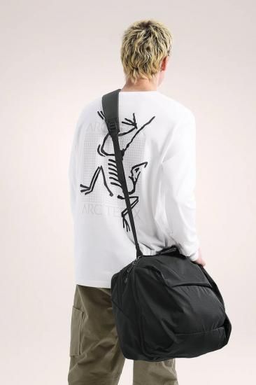 アークテリクス　イオンギアオーガナイザー　ブラック 47e8e97c81a80b876b5c53360f8dda