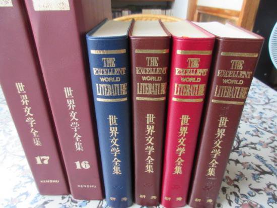 研秀　世界文学全集１６・１７　２ケース４冊　三国志　ゴリオ爺さん　谷間のゆり　他 - 　古本うしおに堂