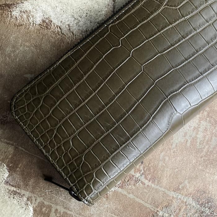 ポロサス スモールクロコダイル ラウンドファスナー長財布 カーキ ポロサス スモールクロコダイル ラウンドファスナー長財布 カーキ