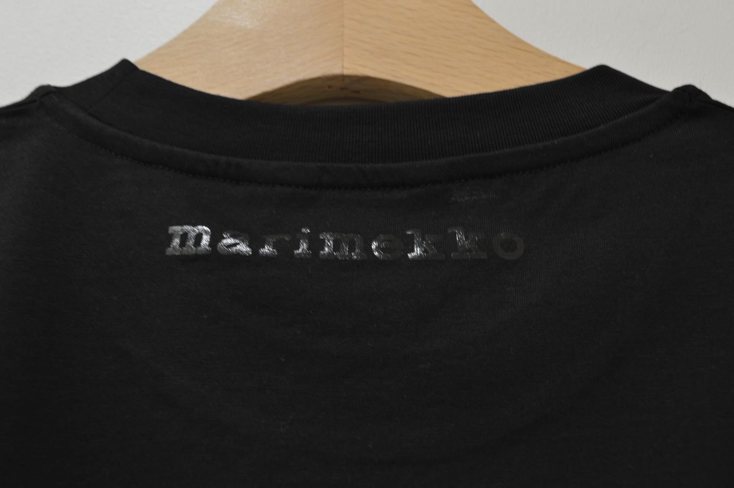 【マリメッコ】Solid Hohka Tシャツ - イルビゾンテ・マリメッコ・バーンストア オンラインストア