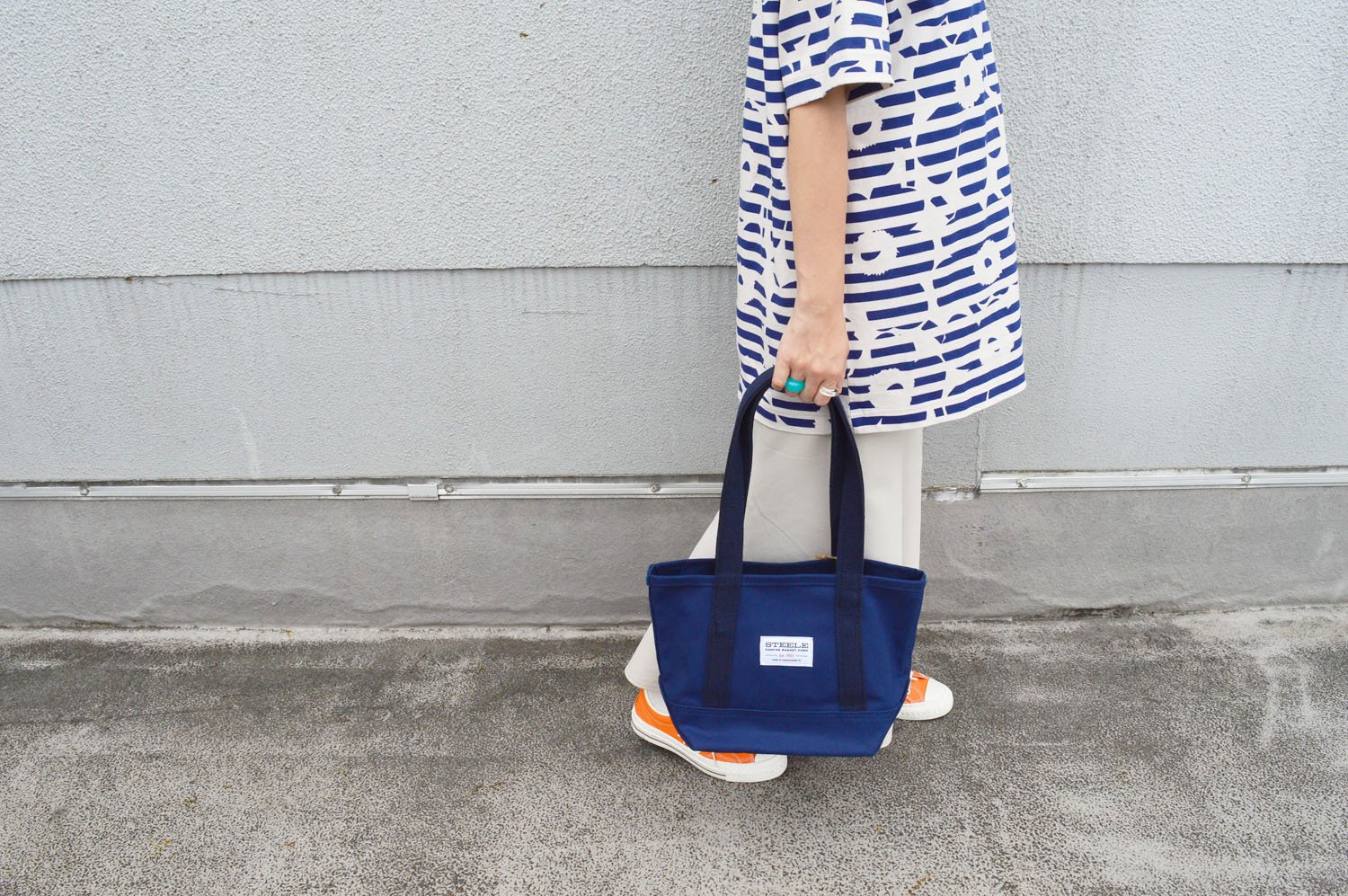 【バーンストア】STEELE CANVAS BASKET / The Emrick Tote - IL  BISONTE(イルビゾンテ)・marimekko(マリメッコ)・バーンストア オンラインストア