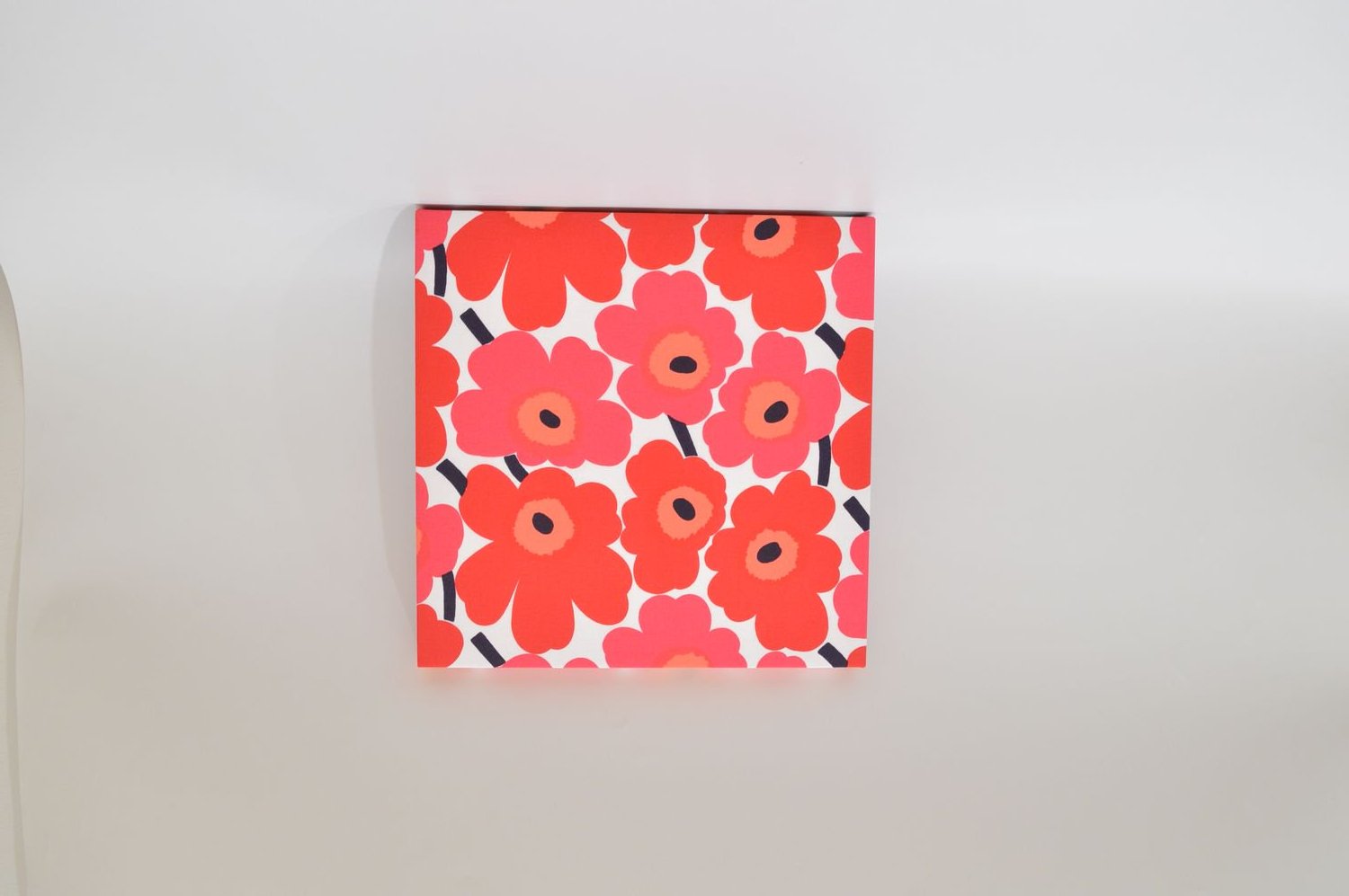 【マリメッコ】Mini Unikko ファブリックボード 30×30cm - IL  BISONTE(イルビゾンテ)・marimekko(マリメッコ)・バーンストア オンラインストア