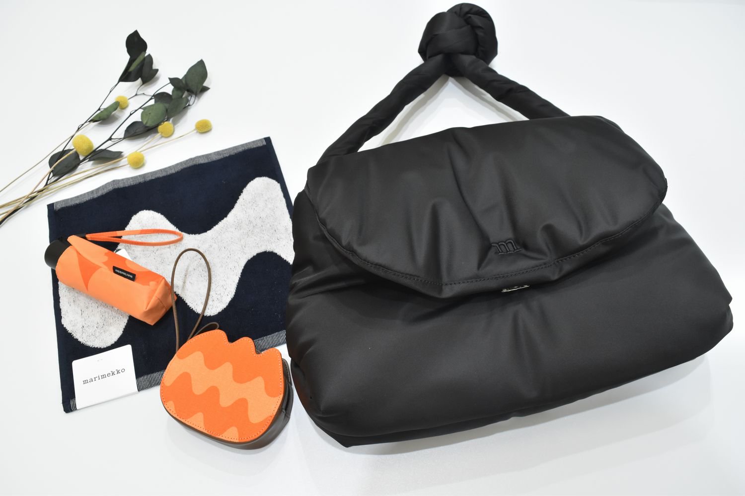 【マリメッコ】Messenger Pillow Solid ショルダーバッグ - イルビゾンテ・マリメッコ・バーンストア オンラインストア