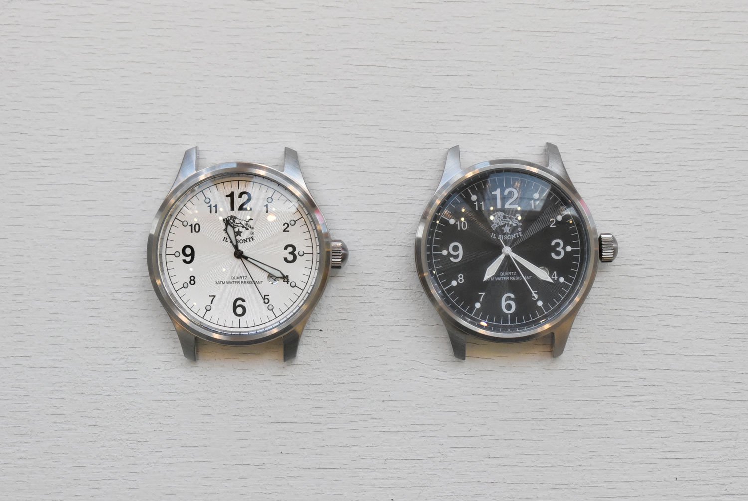 どちらもブラックですイルビゾンテ腕時計