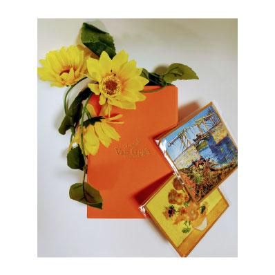 ゴッホの絵柄コースターとミニボトルセット