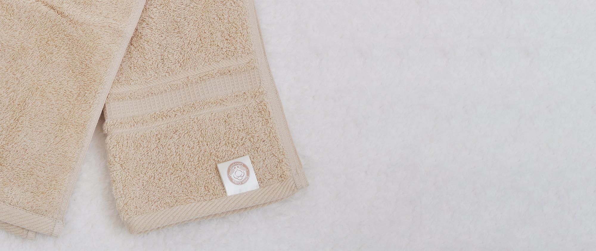 <h2 class="topslide1">dream cotton laboratory</h2><p>吸水性」「速乾性」「軽さ」「柔らかい肌触り」を実現した、魔法の糸といわれる特許製法を使用。</p>「