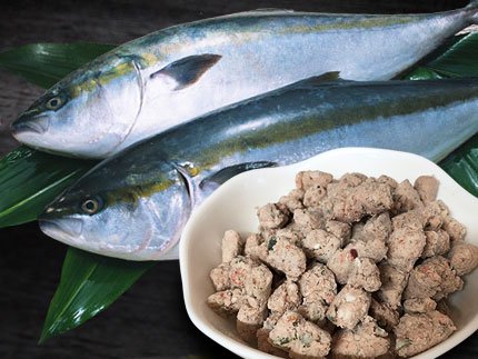 犬猫の手作りご飯のトッピングにおすすめの魚「嵐山鮮魚　ブリパラパラミンチ」