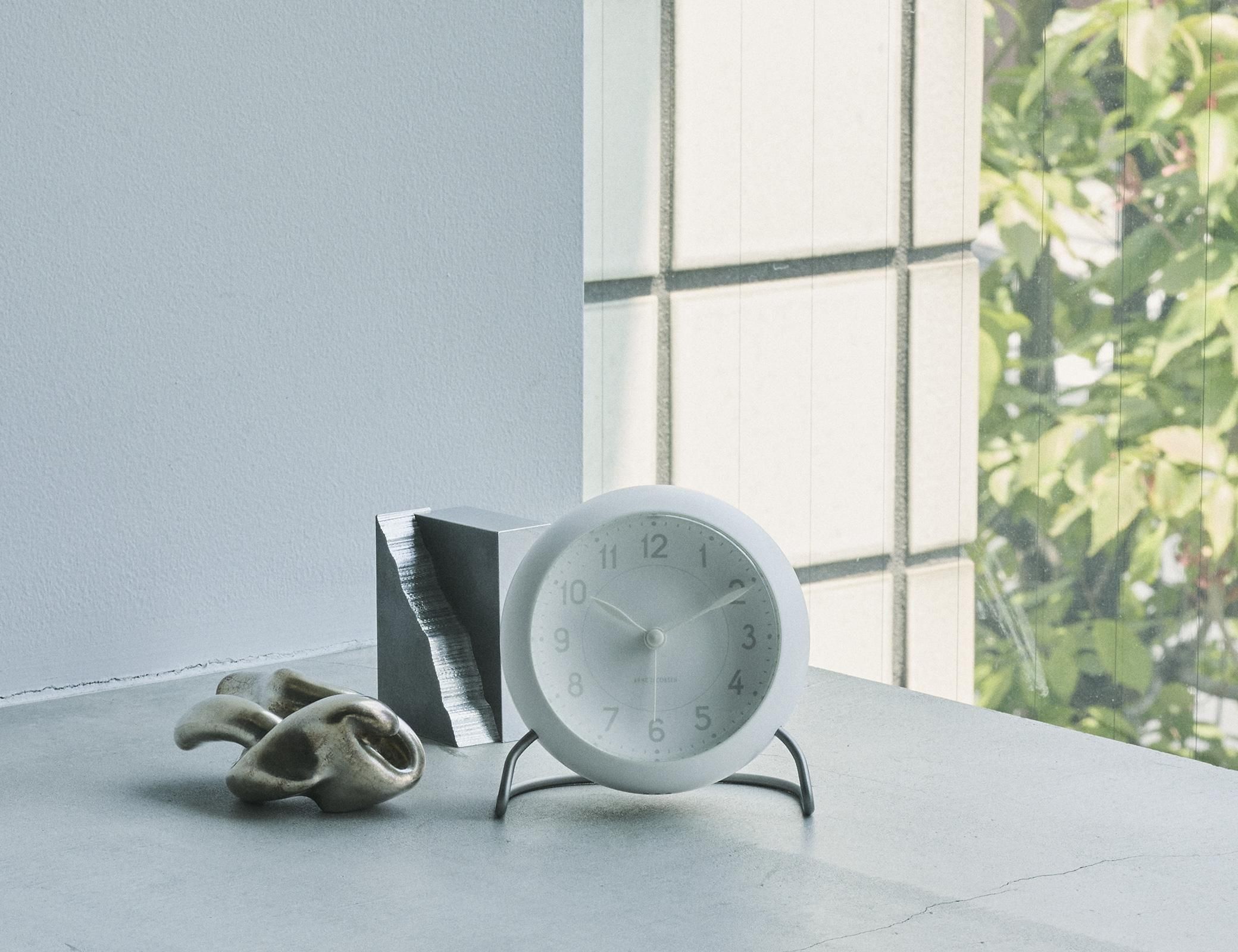 アルネ・ヤコブセン テーブルクロック ステーション ベルビュー イメージ5