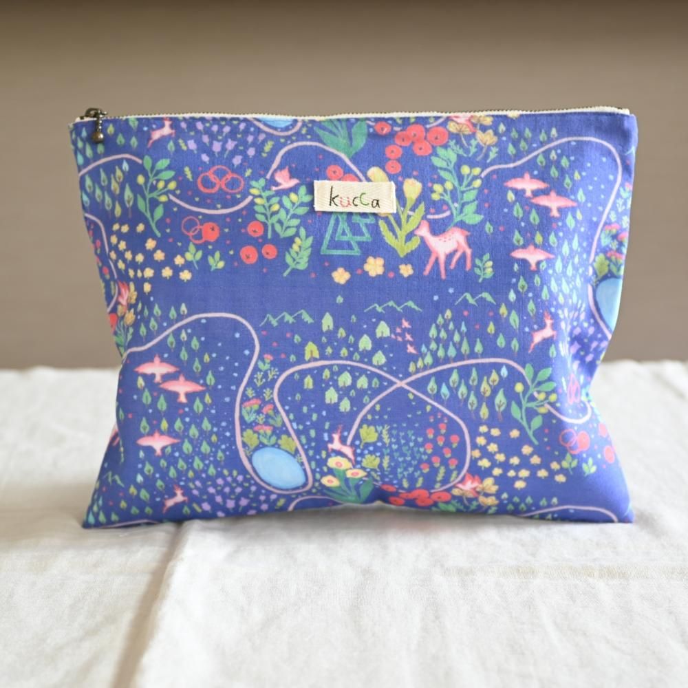 未使用】JAL ファミリア軽量スポンジメッシュコスメポーチネイビー