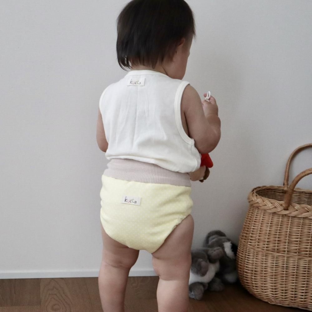 kucca 布おむつカバー パンツタイプ Mサイズ 布おむつカバー パンツ型カバー Simple Kucca☆STAR（GOLD） M