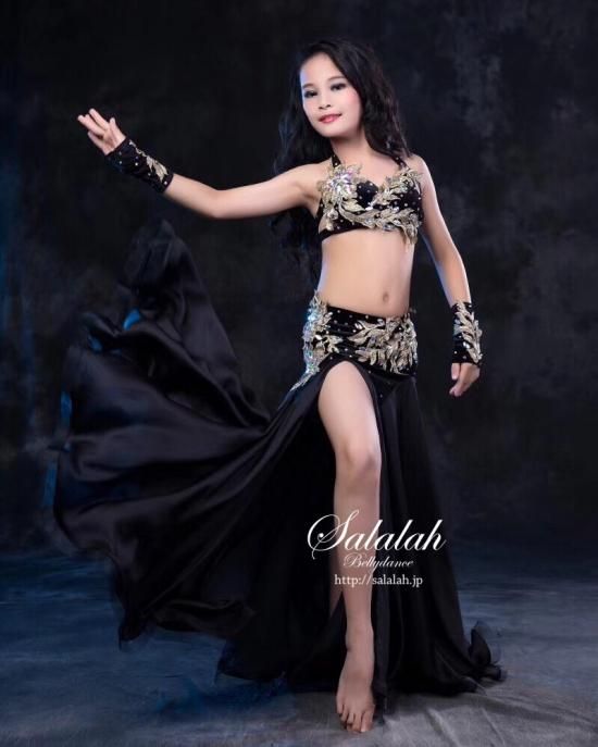 オリエンタル衣装 楽天市場】オリエンタル衣装 サテンフラワー 全3色 キッズサイズ 子供