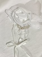 【MARBLE】マーブル　レースベール付きパール飾りバラヘッドドレスス：白ｼﾌｫﾝ×白ﾚｰｽ×白ﾁｪｰﾝ/白ﾊﾟｰﾙ
