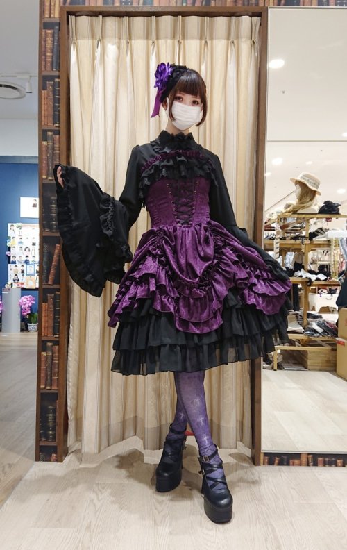 日本ファッション アトリエピエロ コルセット ブラック - 小物