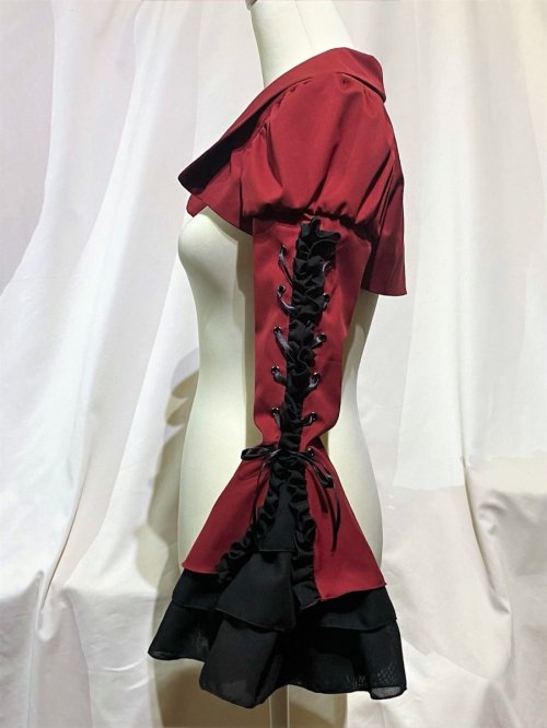 MARBLE】マーブル 編み上げボリュームフリルショートジャケット:赤×黒