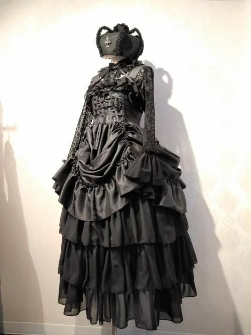 【ATELIER PIERROT】アトリエピエロ ロングバッスルジャンパースカートを販売する通販ページです。